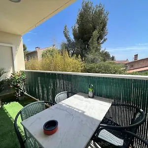 Le Peymian 900 M De La Appartement